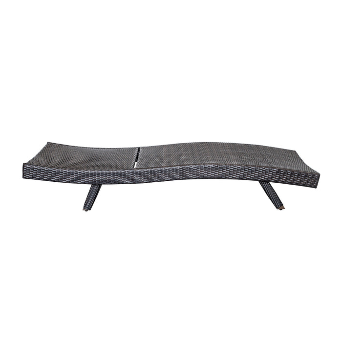 OakvillePark Norvelle  Outdoor Chaise Lounger
