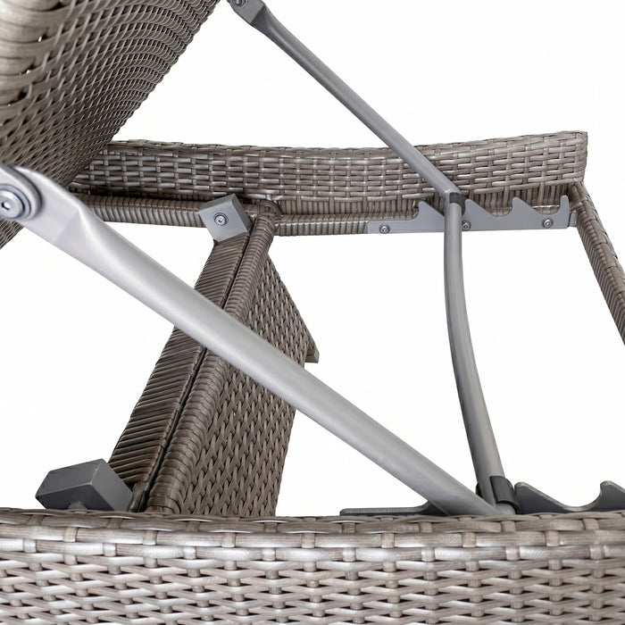 OakvillePark Norvelle  Outdoor Chaise Lounger